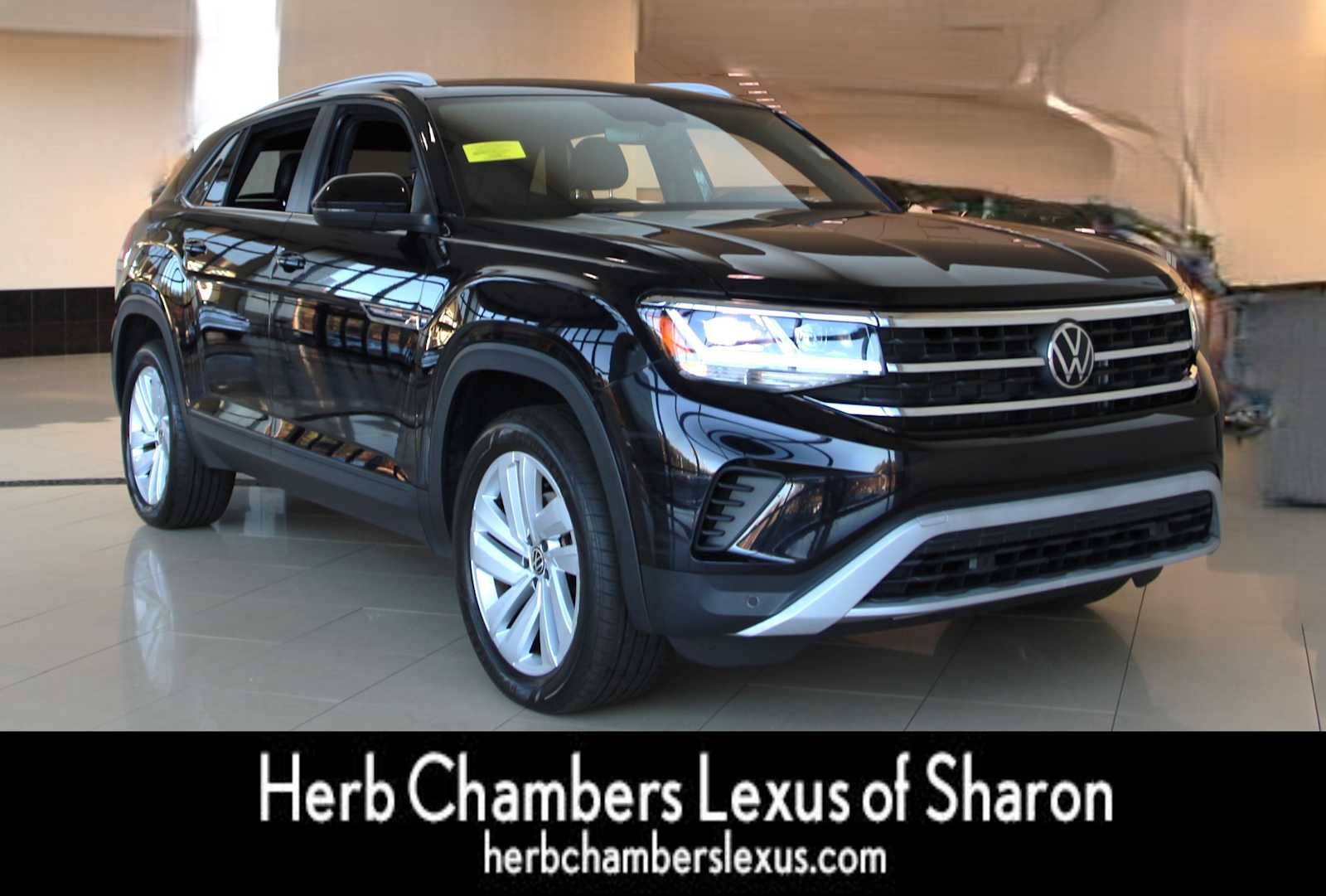 used 2020 Volkswagen Atlas Cross Sport car, priced at $24,998