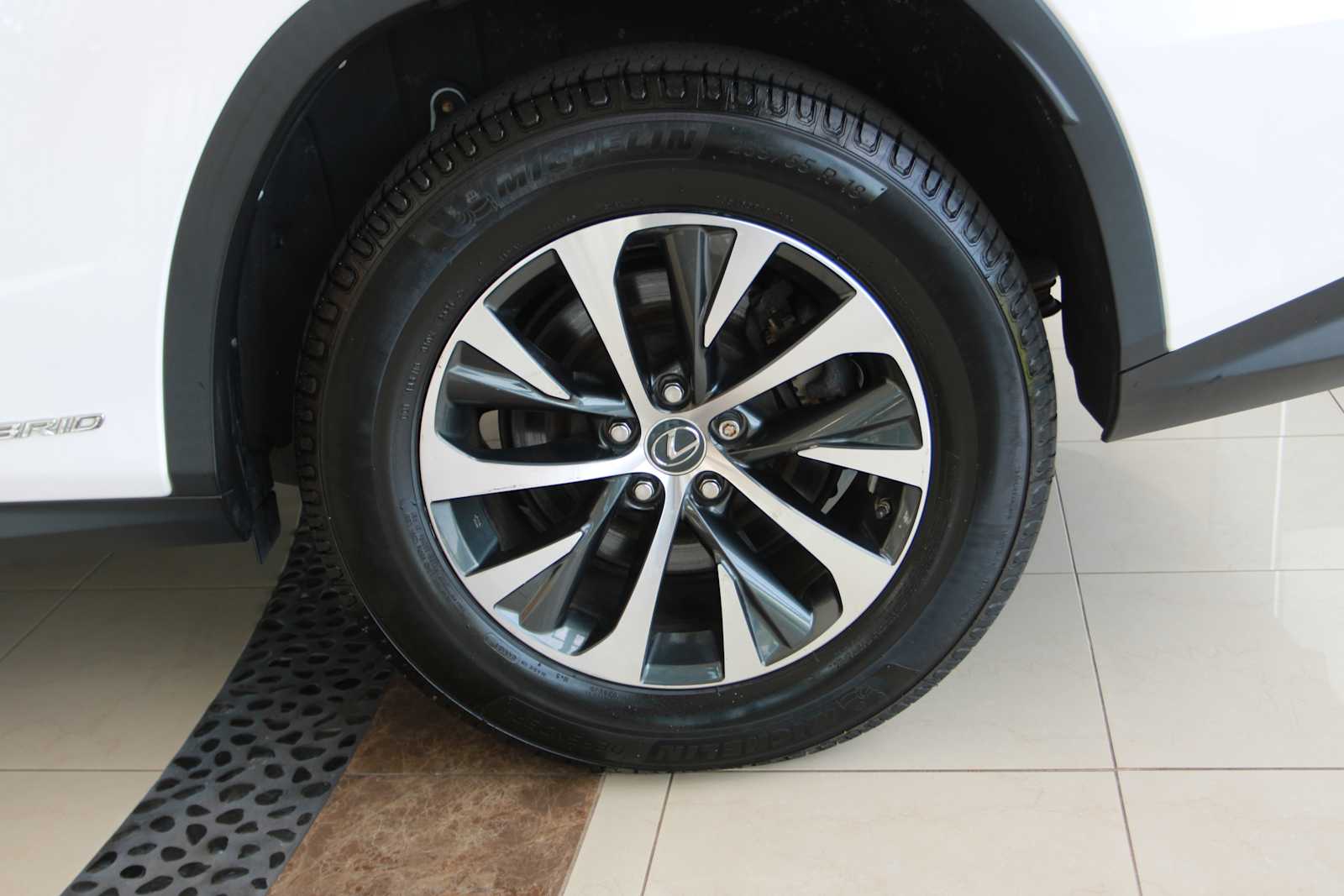 used 2020 Lexus RX 450h car, priced at $41,998
