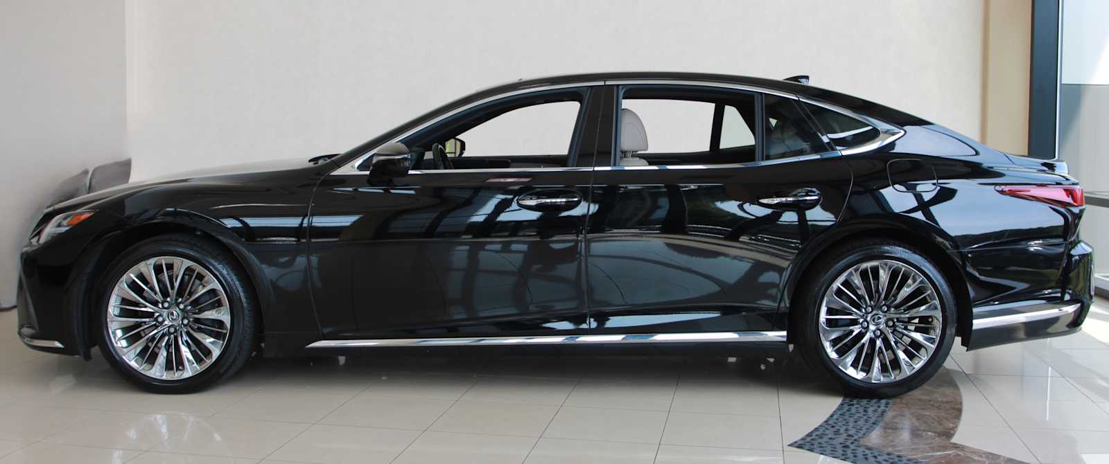 used 2021 Lexus LS 500 car, priced at $48,998