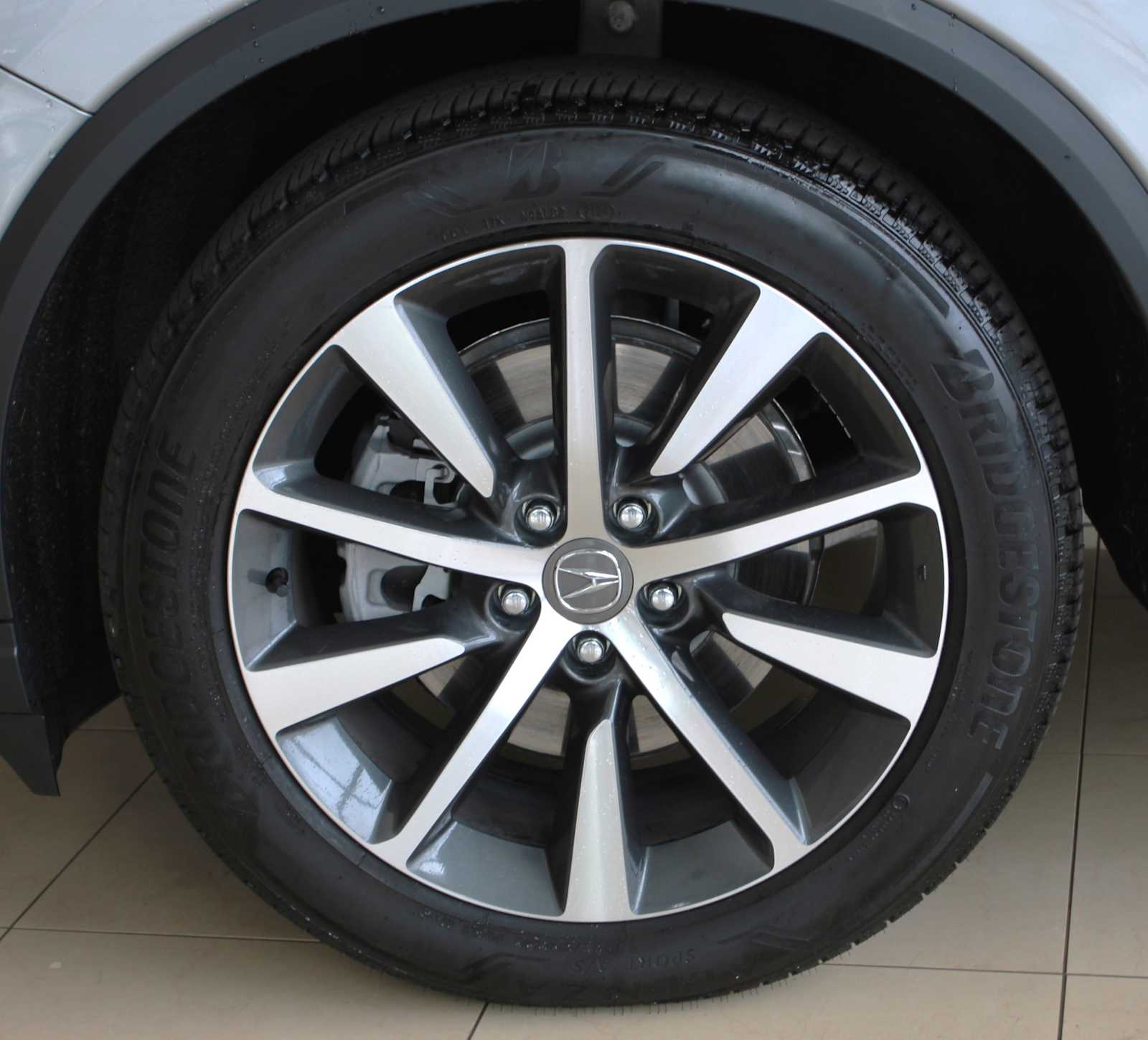 used 2025 Acura MDX car, priced at $52,998