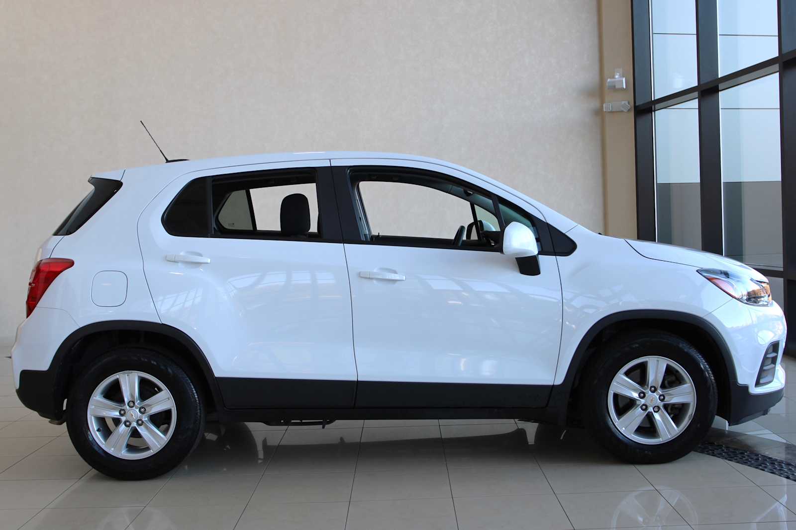 used 2020 Chevrolet Trax car, priced at $14,198