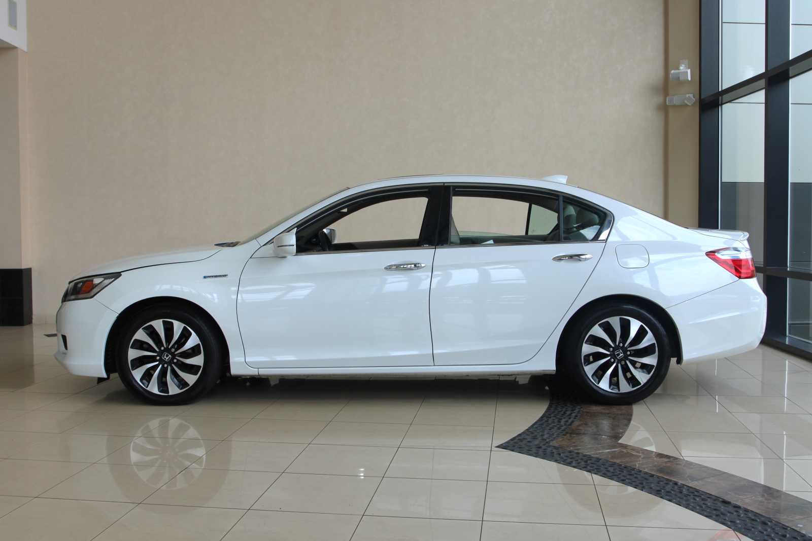 used 2015 Honda Accord Hybrid car, priced at $15,998