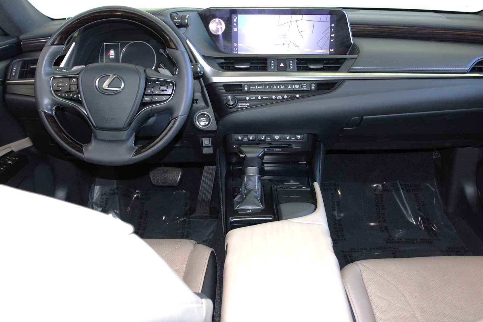 used 2020 Lexus ES 350 car, priced at $31,998