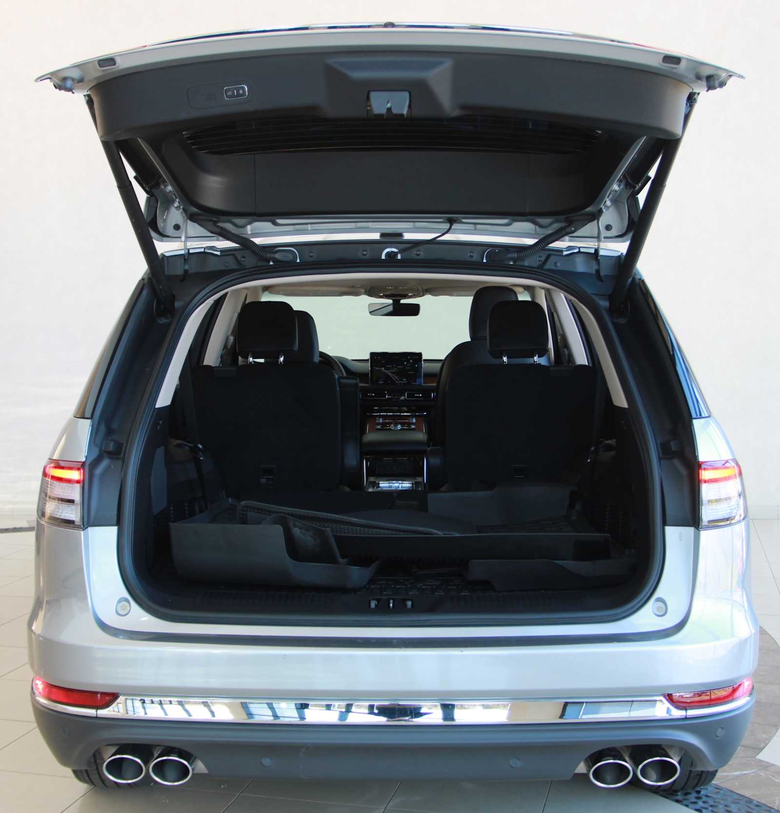 used 2023 Lincoln Aviator car, priced at $47,998