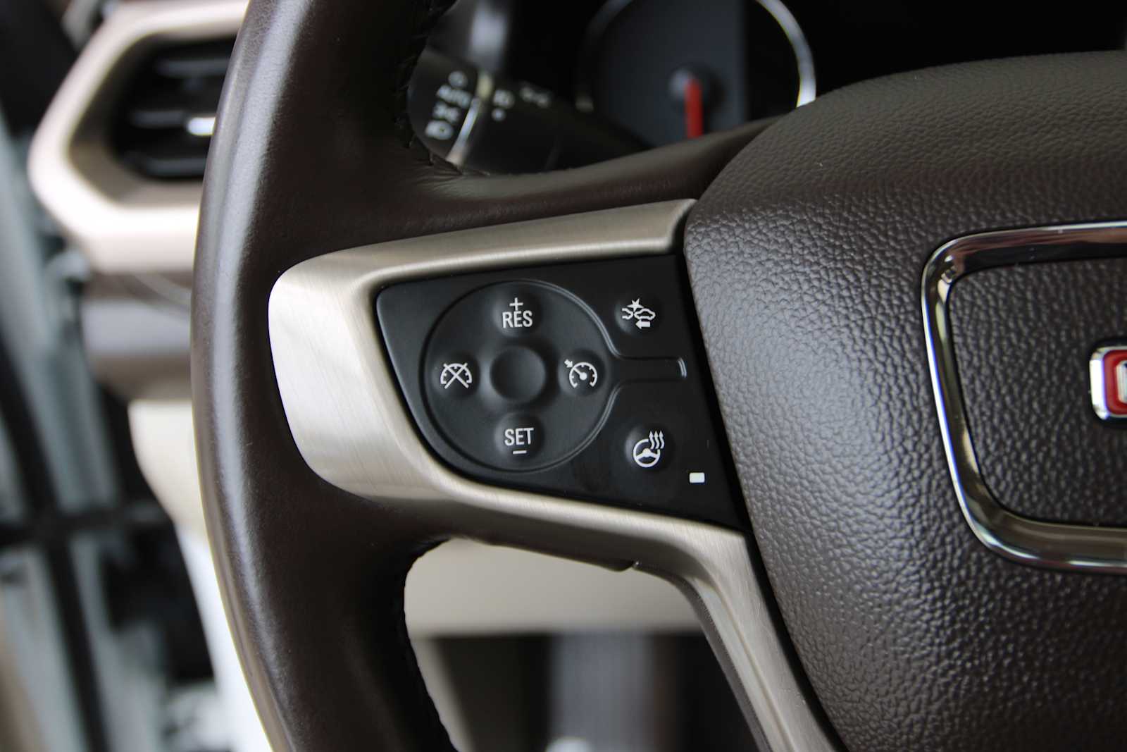 used 2019 GMC Acadia car, priced at $19,698