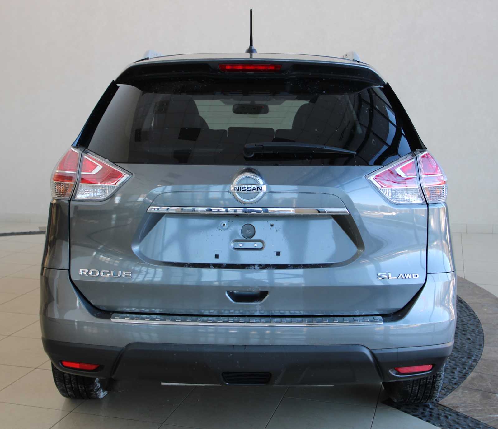 used 2015 Nissan Rogue car, priced at $13,798