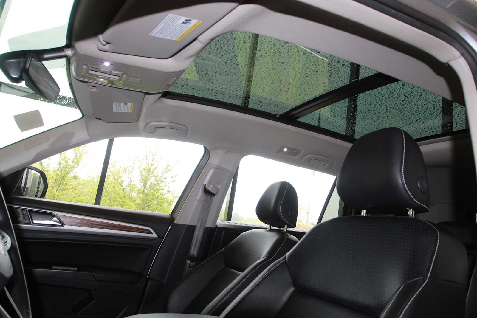 used 2021 Volkswagen Atlas car, priced at $26,998