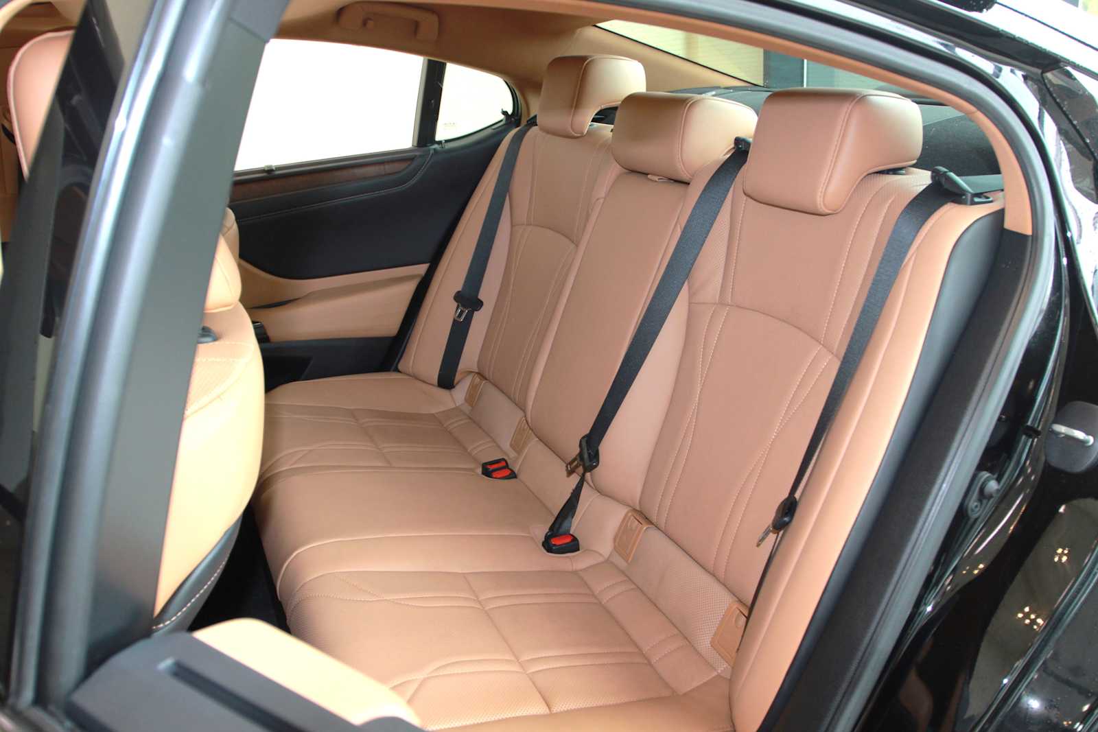 used 2022 Lexus ES 300h car, priced at $39,998
