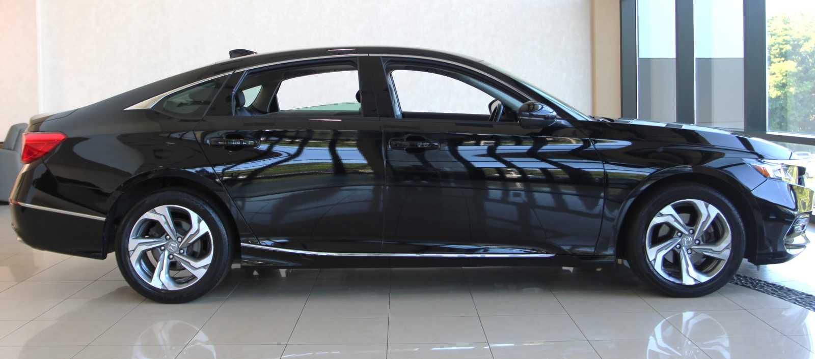 used 2020 Honda Accord car, priced at $21,998