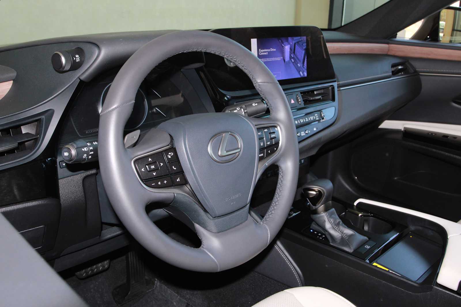 used 2024 Lexus ES 350 car, priced at $43,598