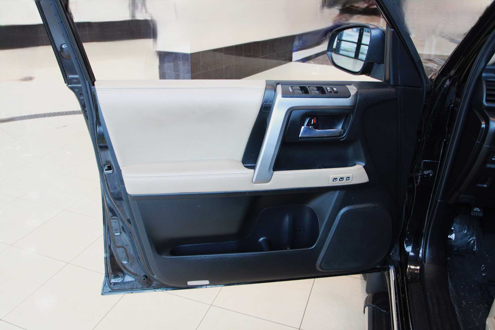 used 2017 Toyota 4Runner car, priced at $28,398