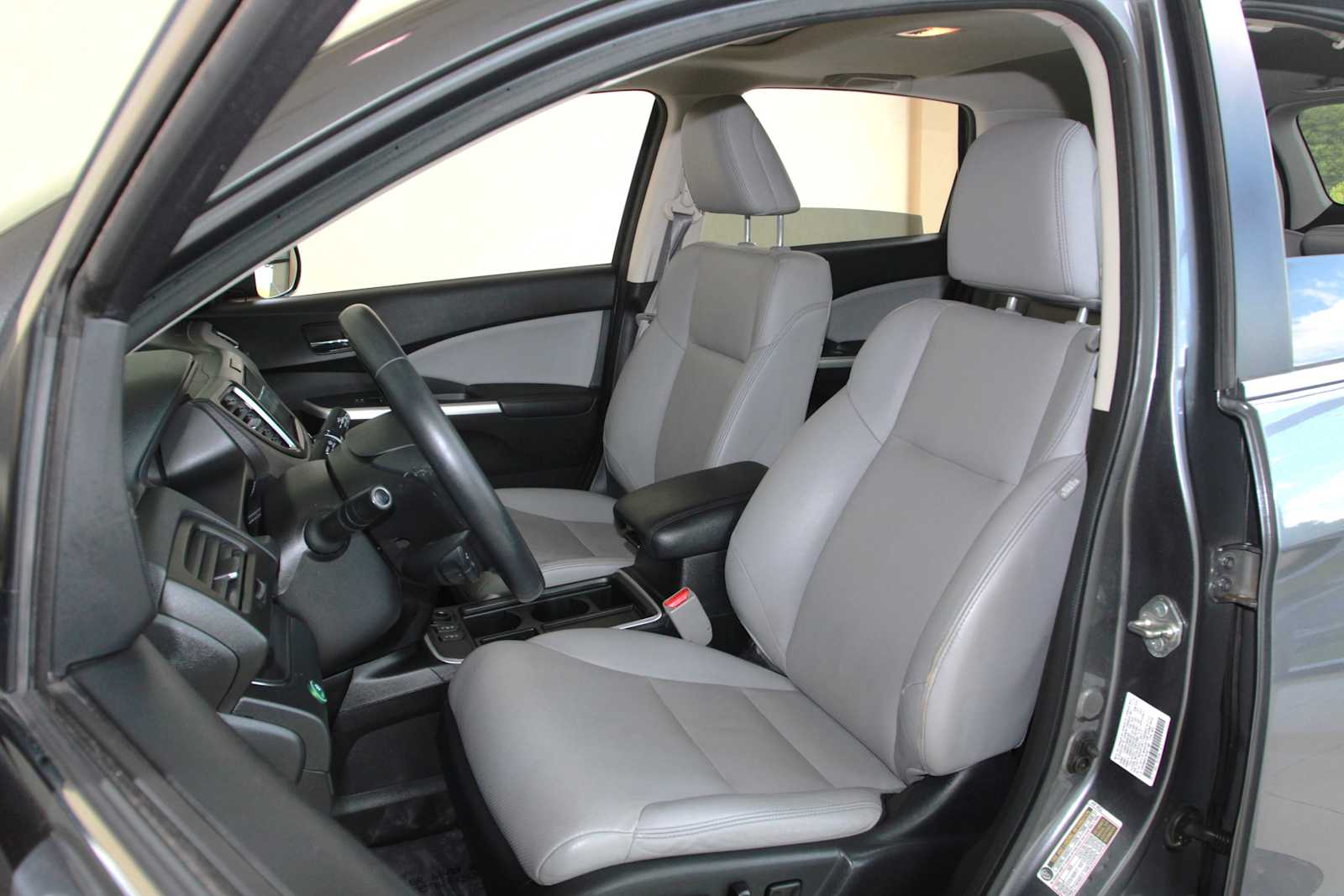 used 2015 Honda CR-V car, priced at $15,998