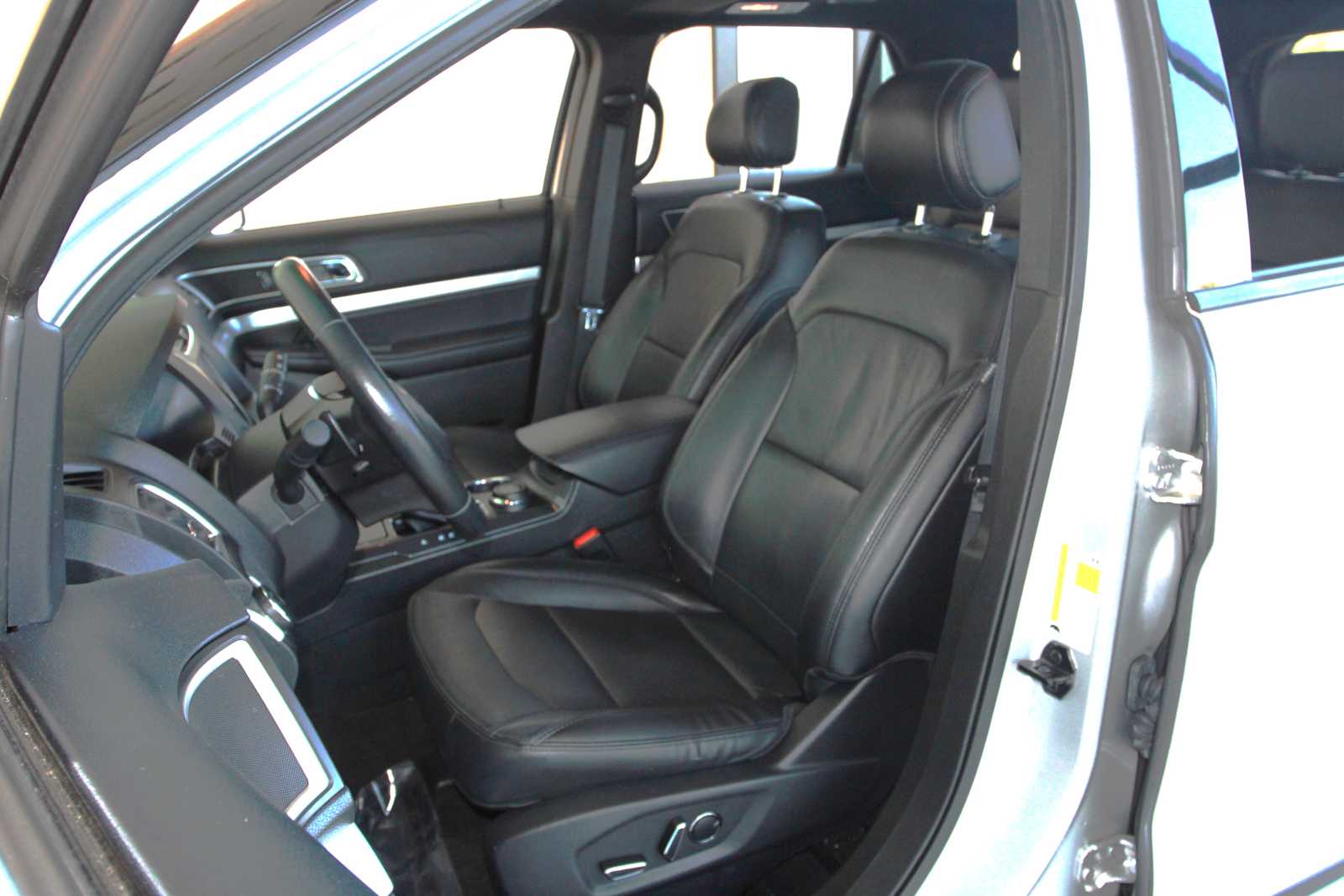 used 2016 Ford Explorer car, priced at $15,998