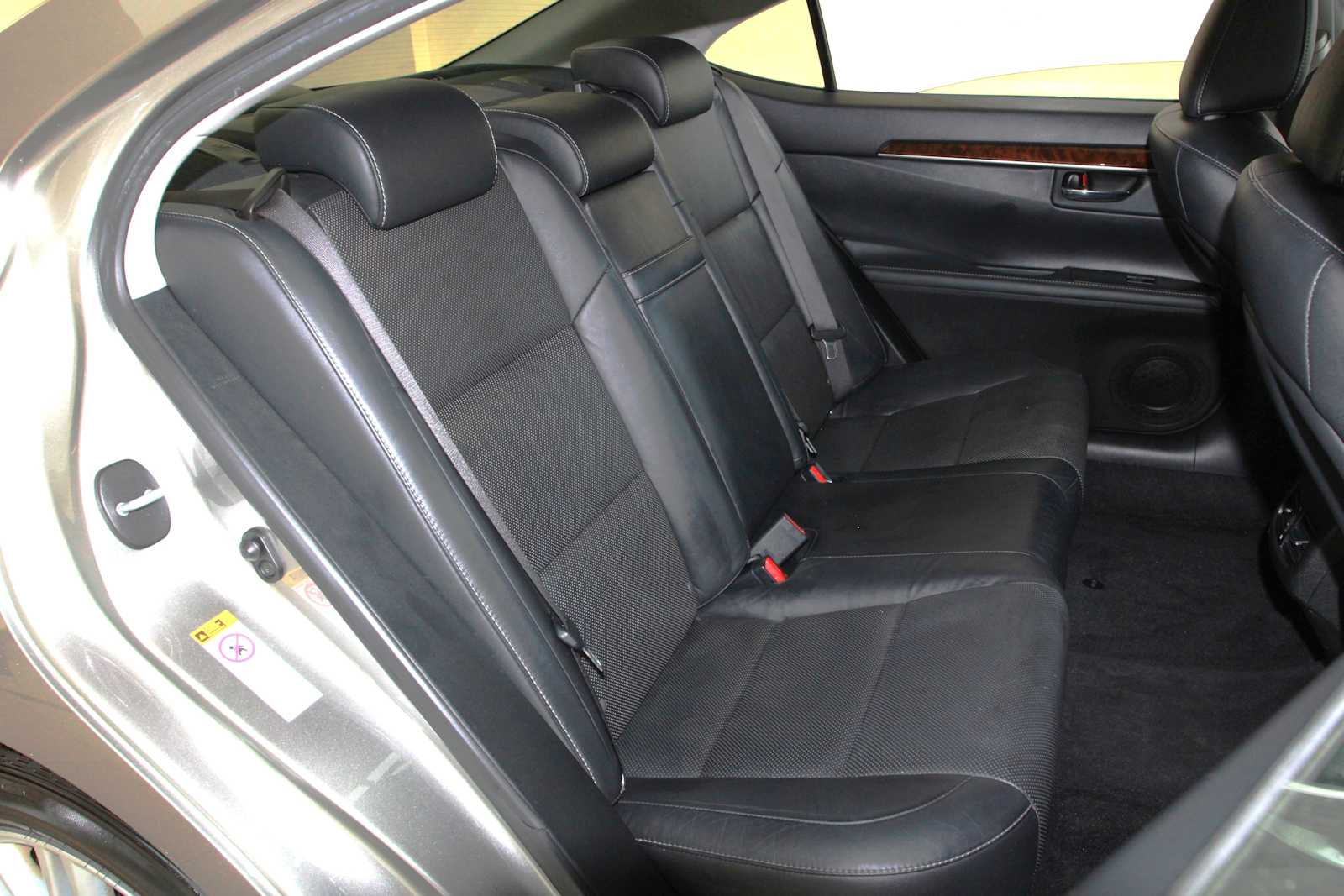 used 2015 Lexus ES 350 car, priced at $14,998
