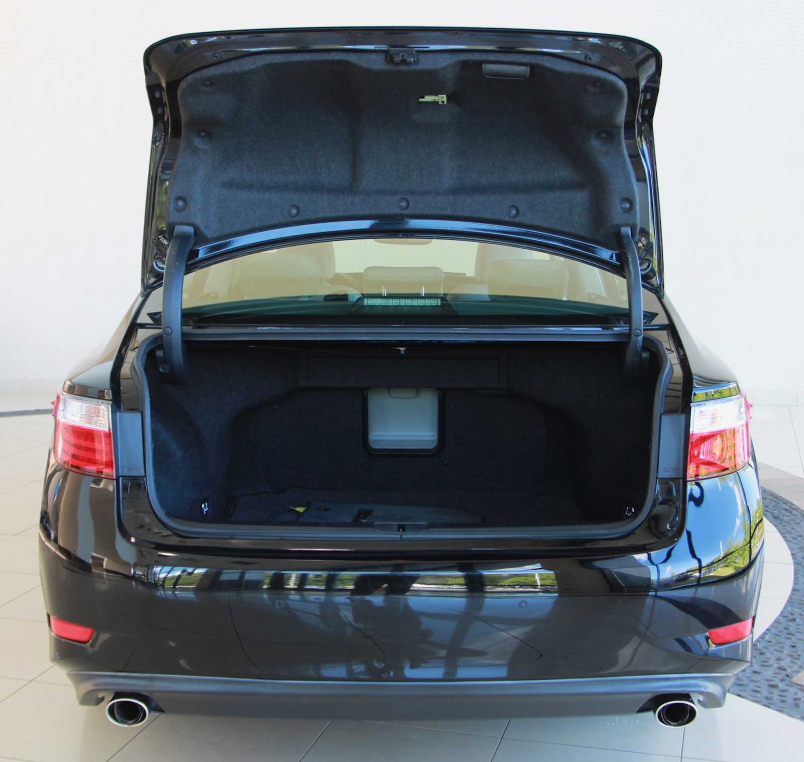 used 2013 Lexus ES 350 car, priced at $17,998