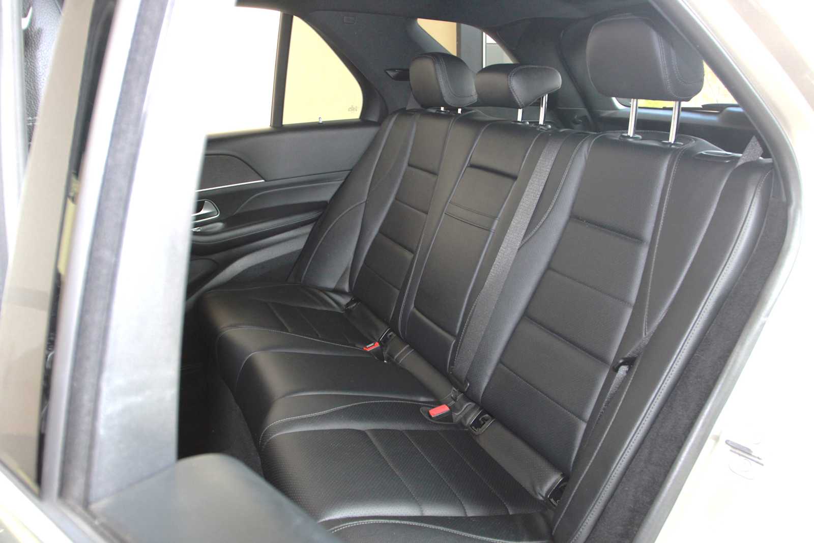 used 2020 Mercedes-Benz GLE 350 car, priced at $29,798