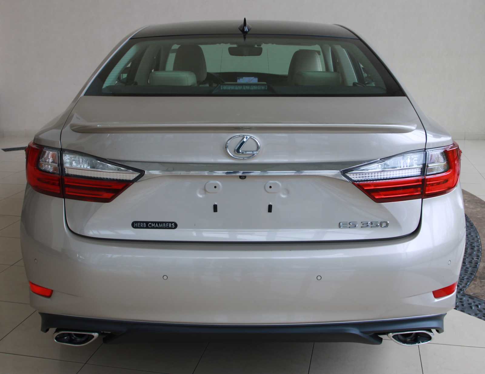 used 2016 Lexus ES 350 car, priced at $14,998