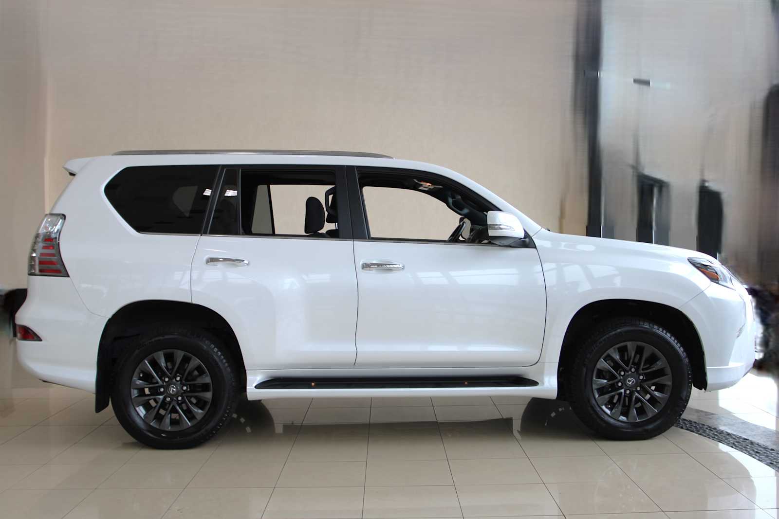 used 2021 Lexus GX 460 car, priced at $47,998