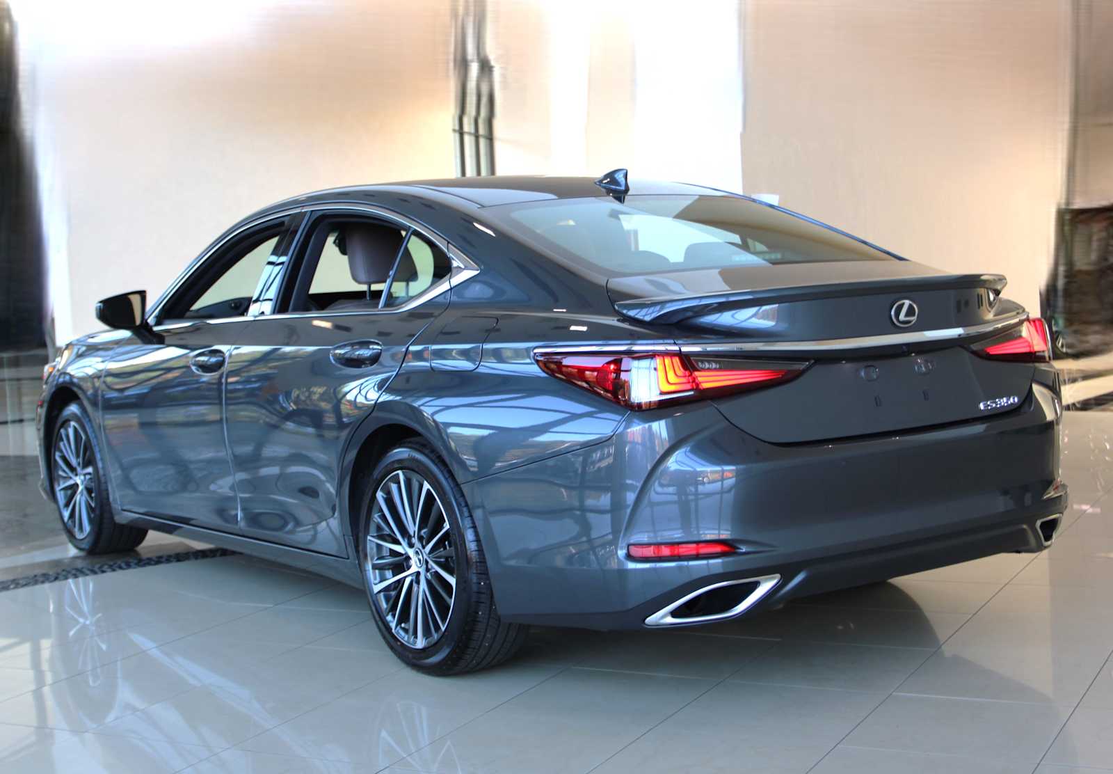 used 2024 Lexus ES 350 car, priced at $42,198