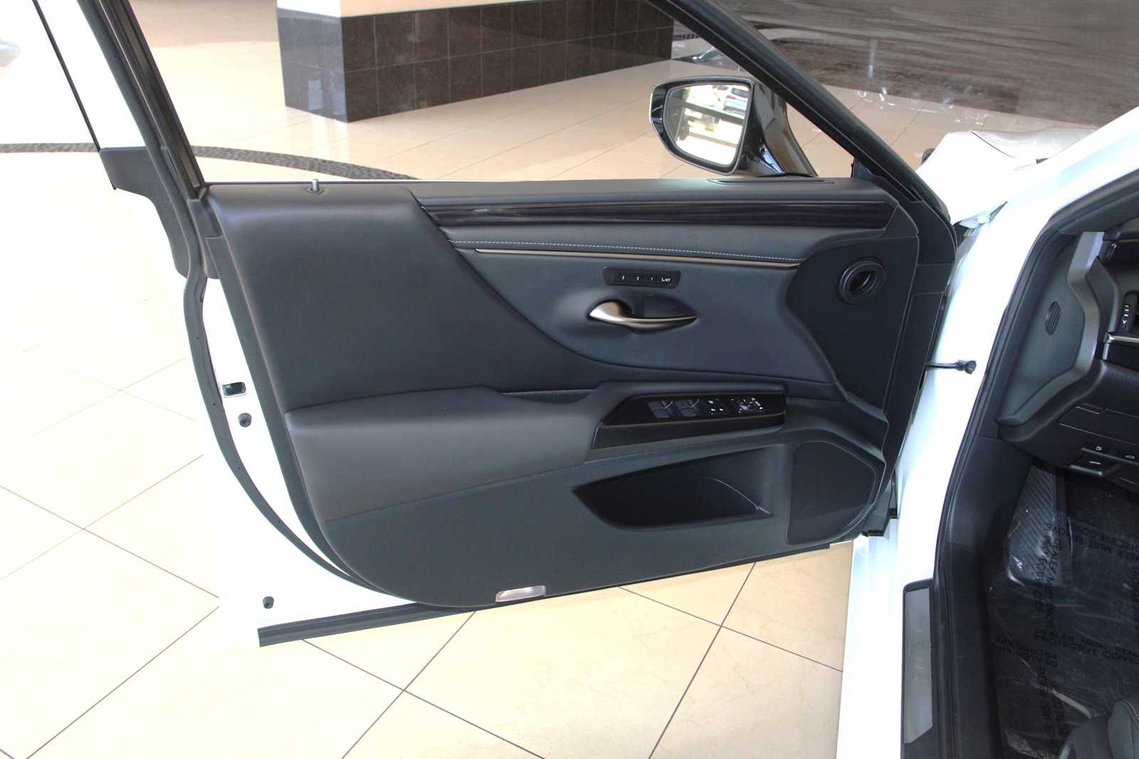 used 2020 Lexus ES 350 car, priced at $29,998