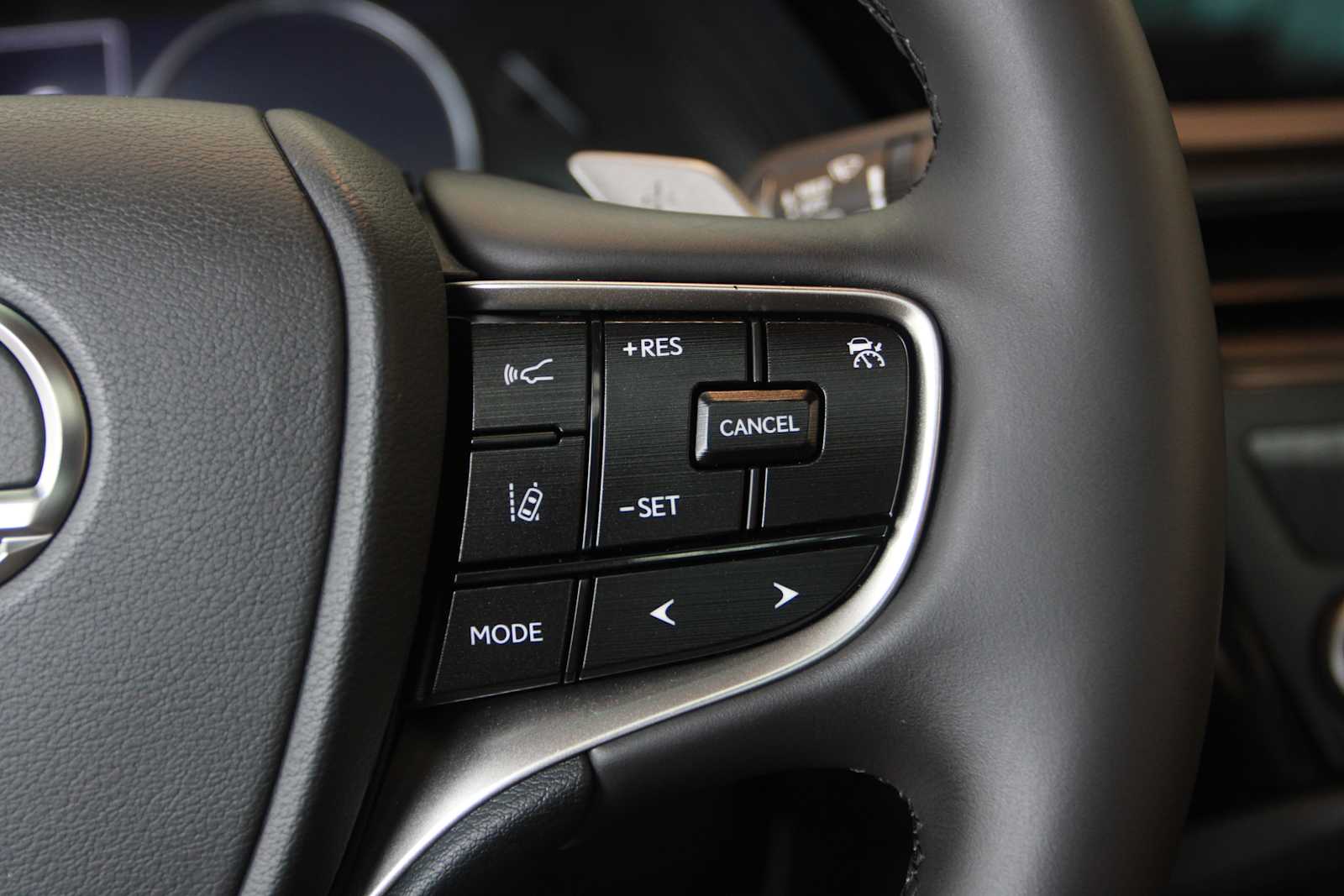 used 2024 Lexus ES 350 car, priced at $43,798