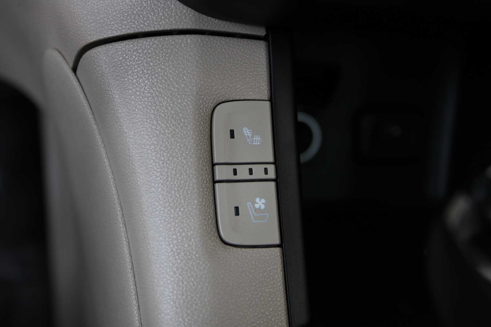 used 2019 GMC Acadia car, priced at $19,698