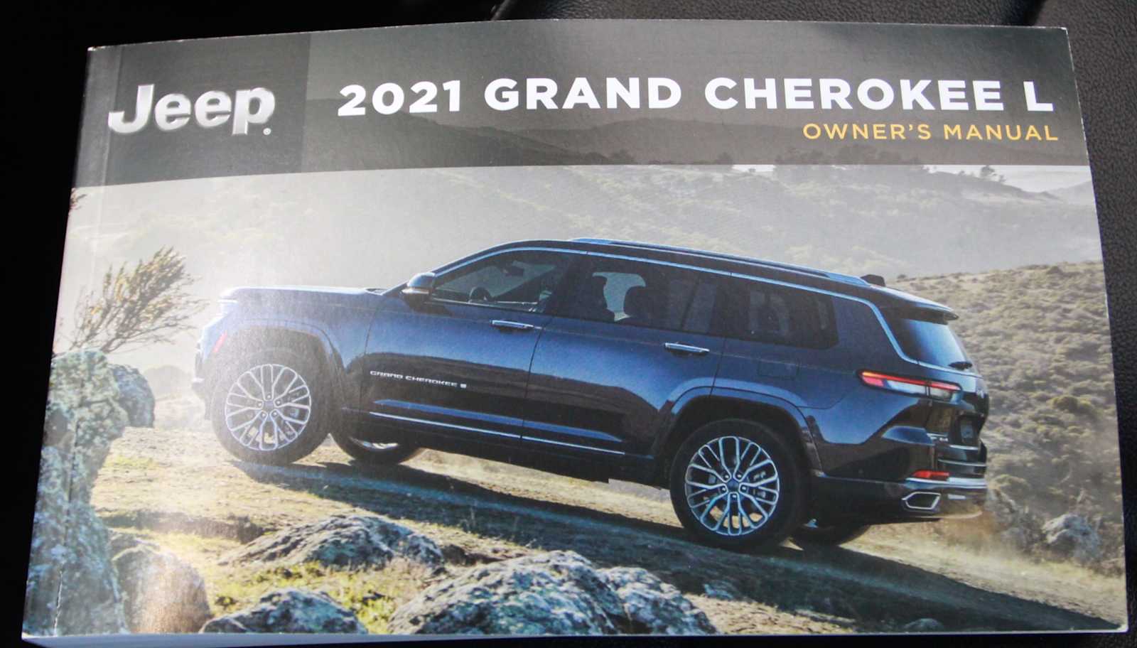 used 2021 Jeep Grand Cherokee L car, priced at $30,498