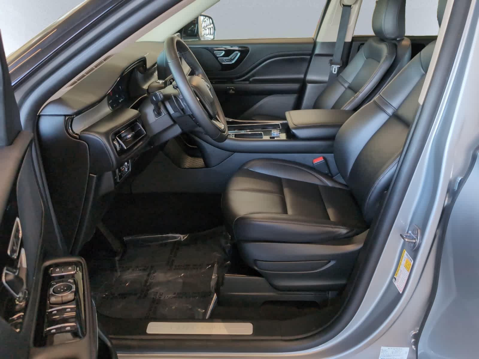 used 2023 Lincoln Aviator car, priced at $49,998