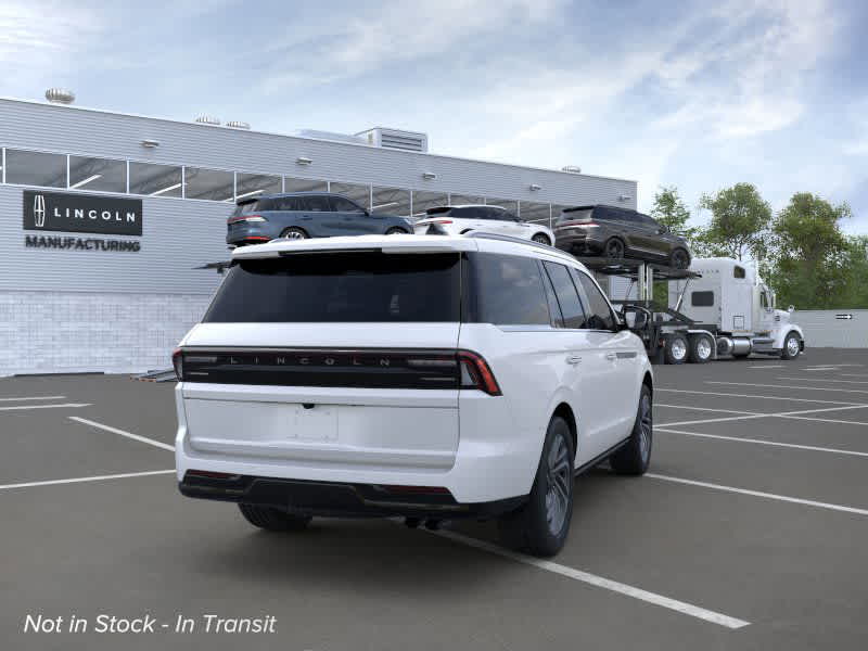 new 2025 Lincoln Navigator car, priced at $102,985