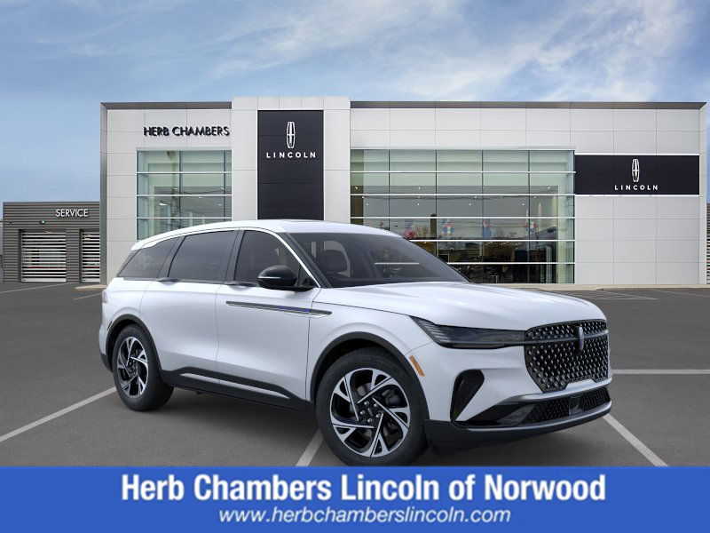 new 2025 Lincoln Nautilus car, priced at $65,215