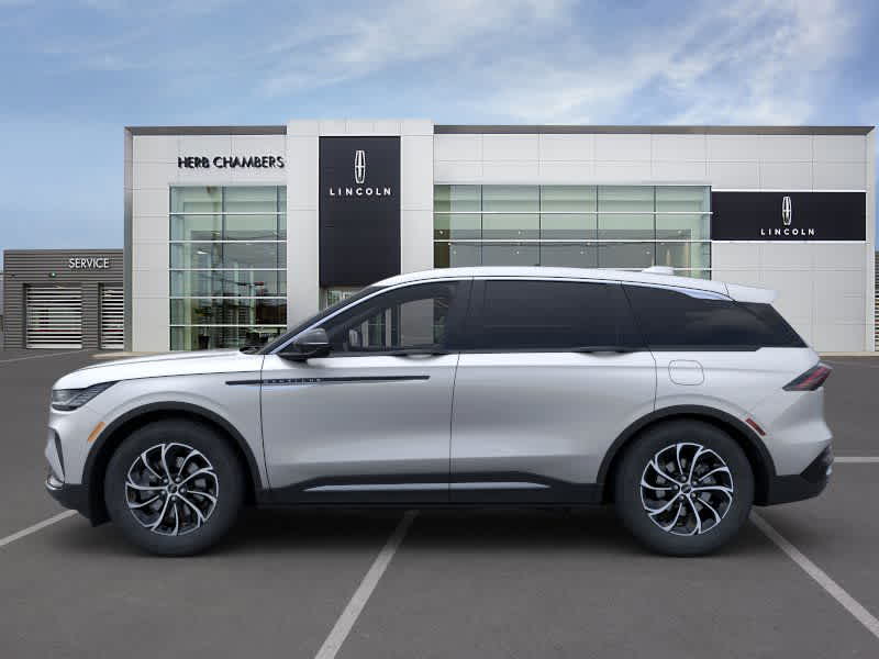 new 2025 Lincoln Nautilus car, priced at $53,485