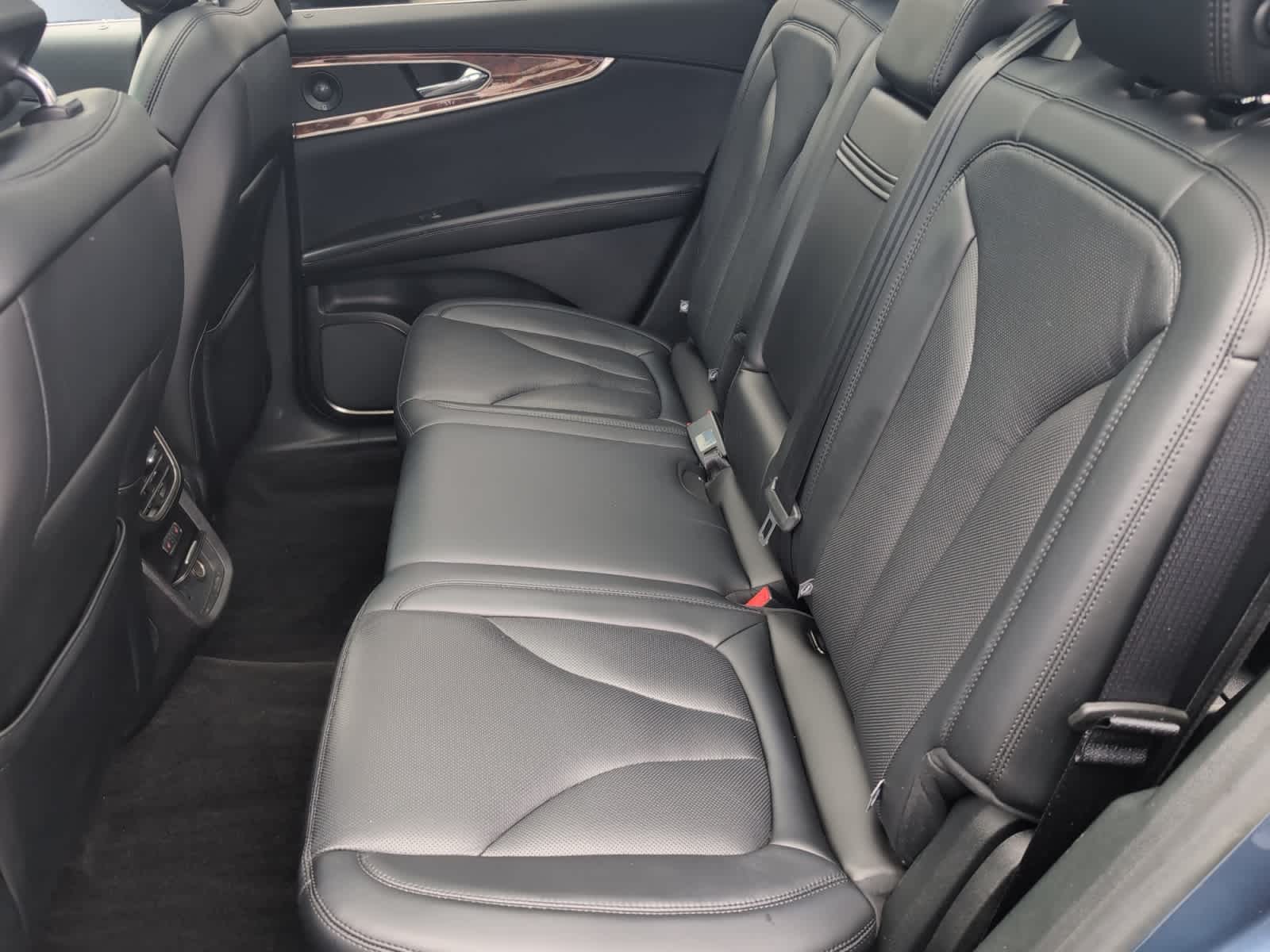 used 2019 Lincoln Nautilus car, priced at $23,998