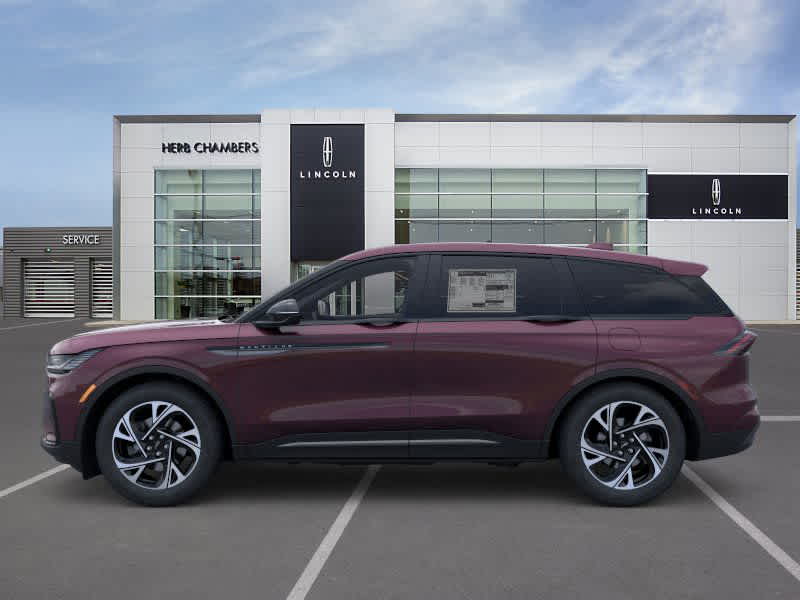 new 2025 Lincoln Nautilus car, priced at $65,215