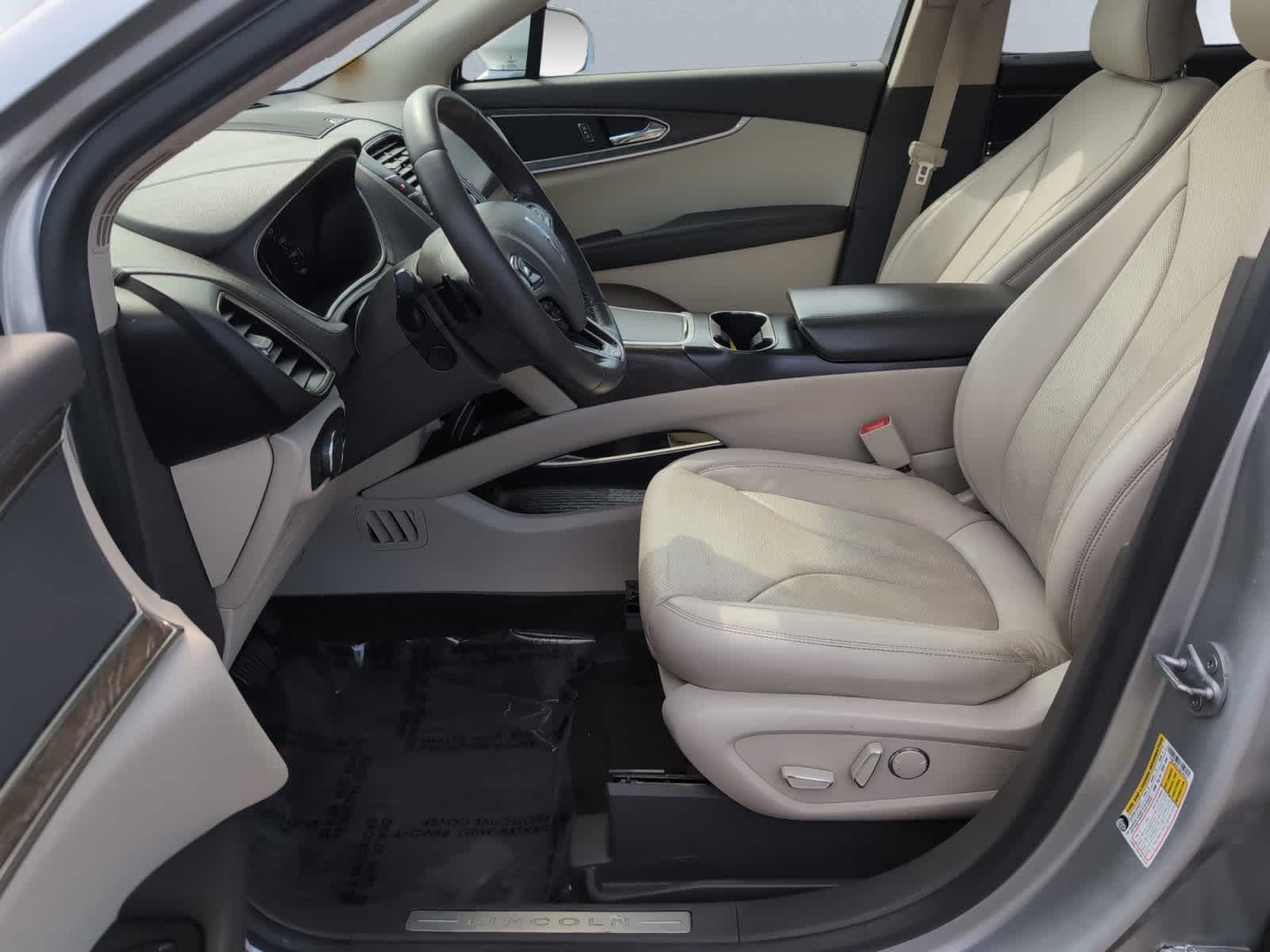 used 2018 Lincoln MKX car, priced at $17,998