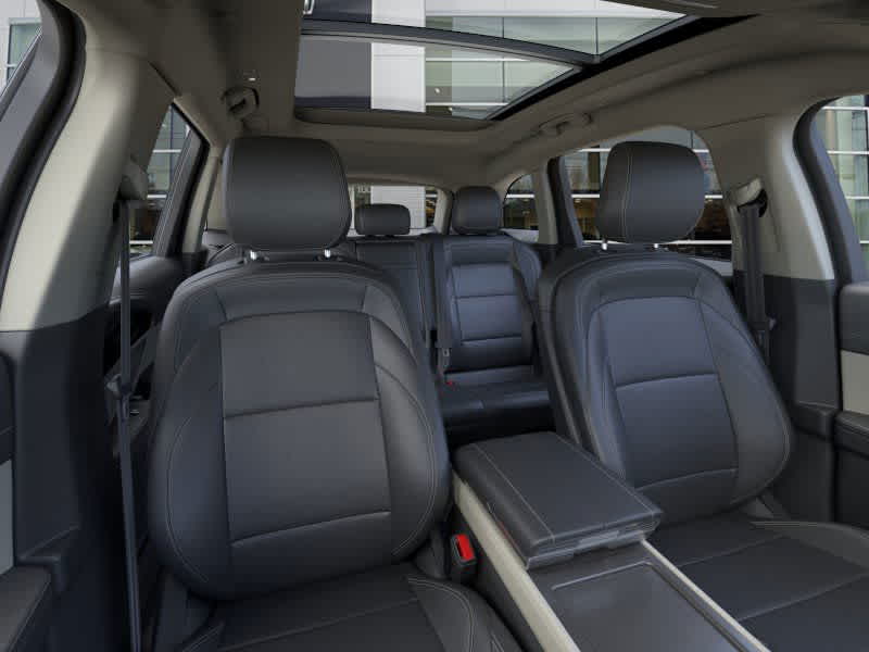 new 2025 Lincoln Nautilus car, priced at $65,215