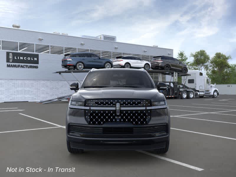 new 2025 Lincoln Navigator car, priced at $119,595