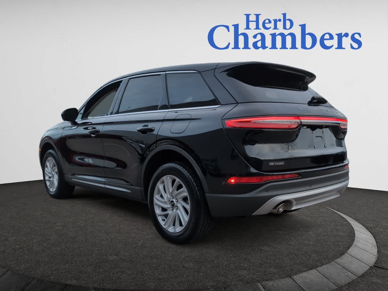 used 2023 Lincoln Corsair car, priced at $33,898
