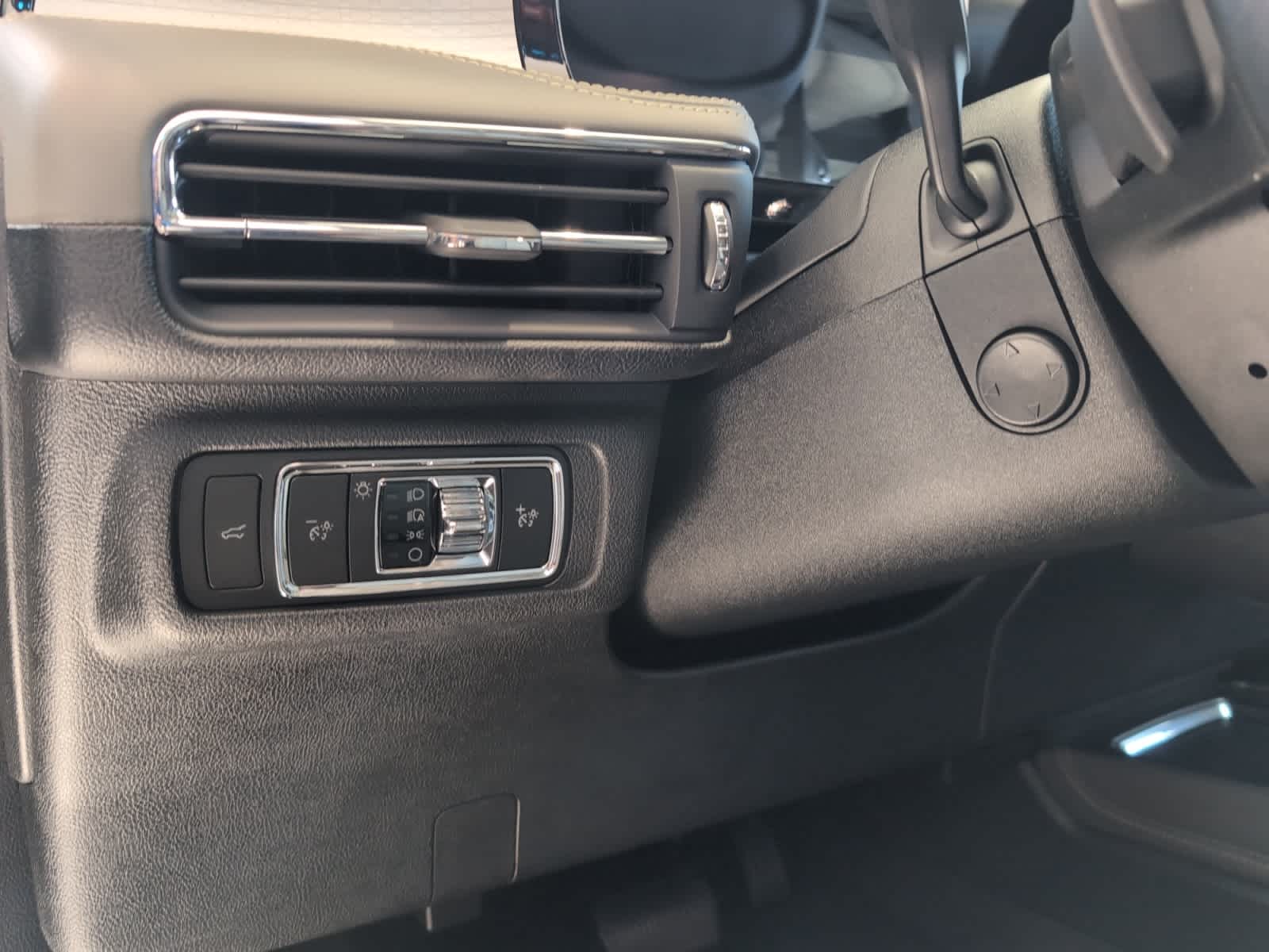 used 2025 Lincoln Corsair car, priced at $49,998