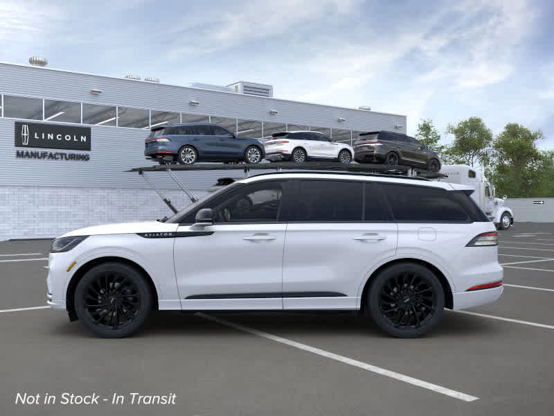 new 2025 Lincoln Aviator car, priced at $81,250