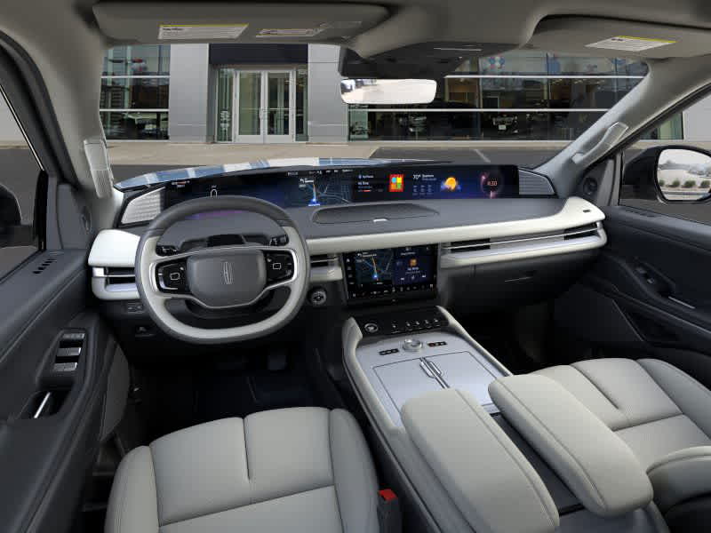 new 2025 Lincoln Navigator car, priced at $109,395