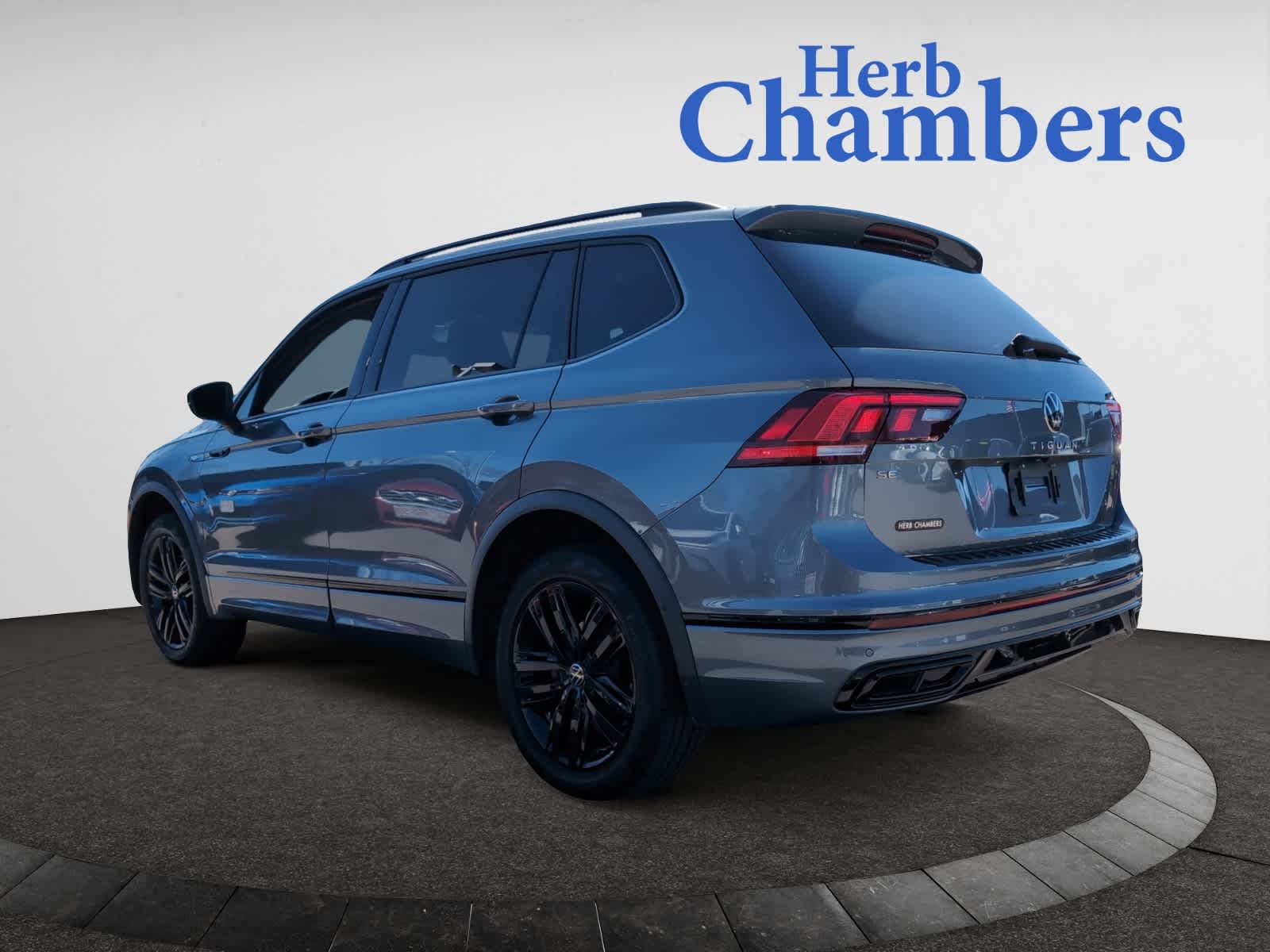 used 2022 Volkswagen Tiguan car, priced at $25,698