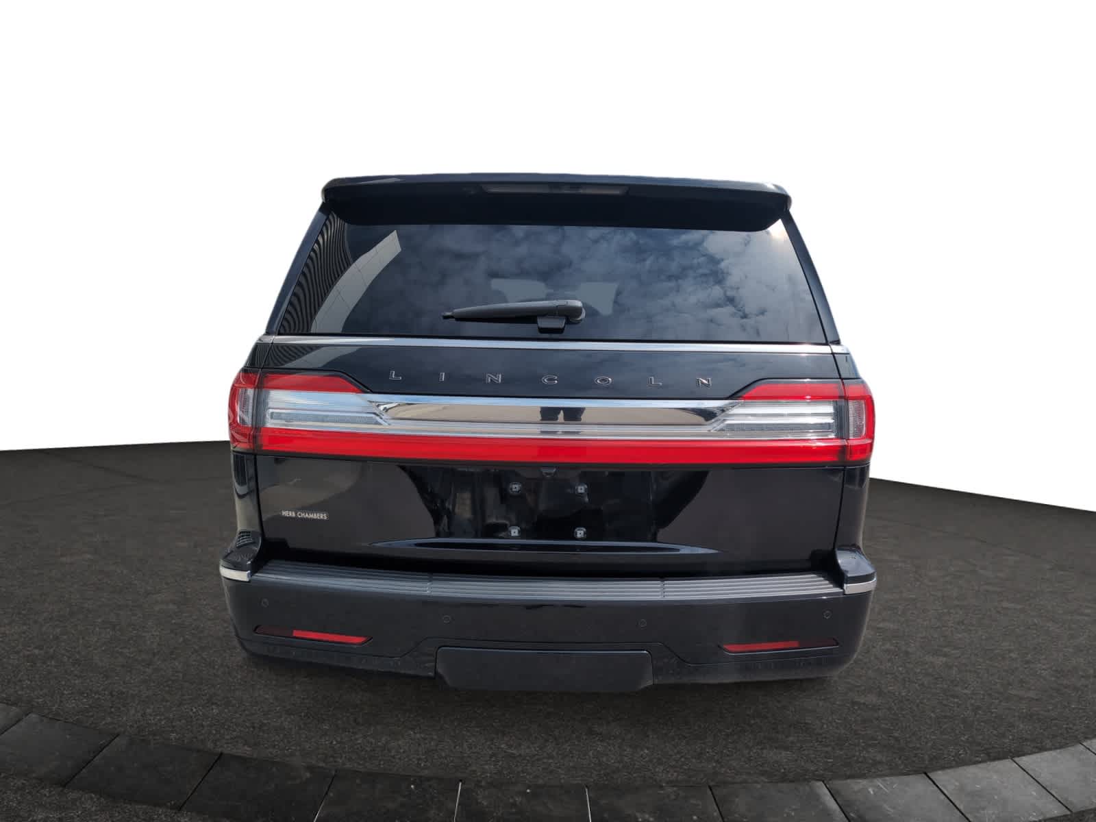 used 2018 Lincoln Navigator L car, priced at $29,998