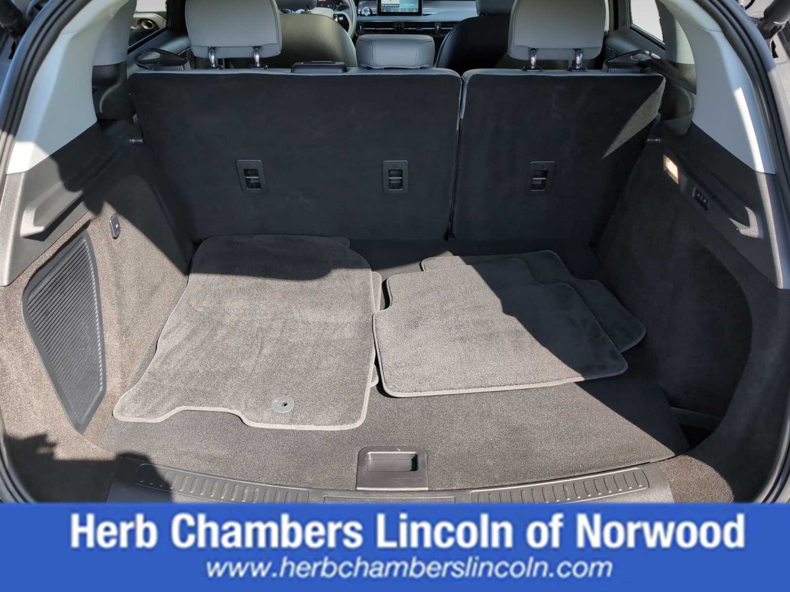 used 2022 Lincoln Corsair car, priced at $31,998