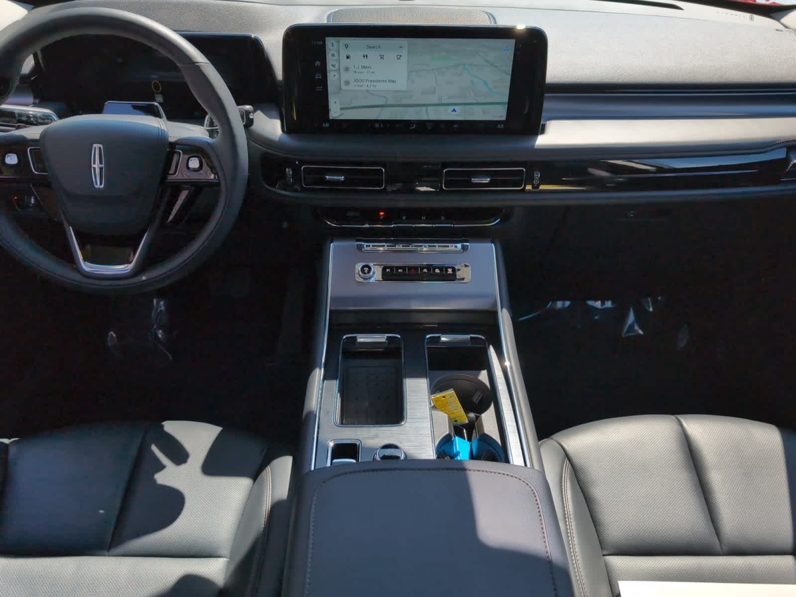 used 2025 Lincoln Aviator car, priced at $63,898
