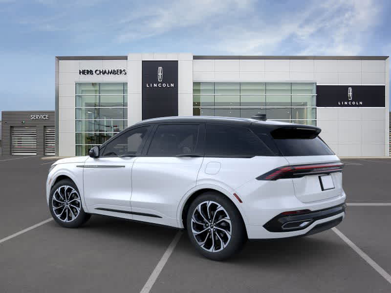 new 2025 Lincoln Nautilus car, priced at $63,750