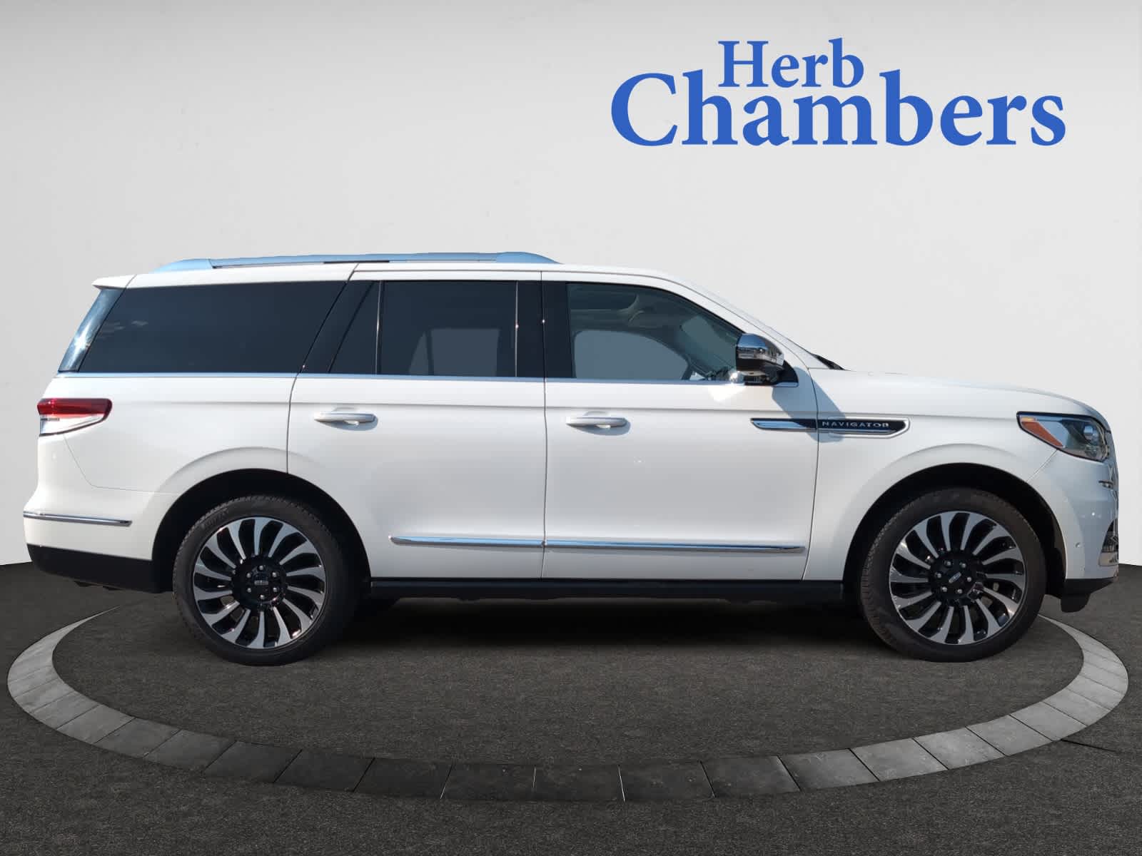 used 2023 Lincoln Navigator car, priced at $76,998