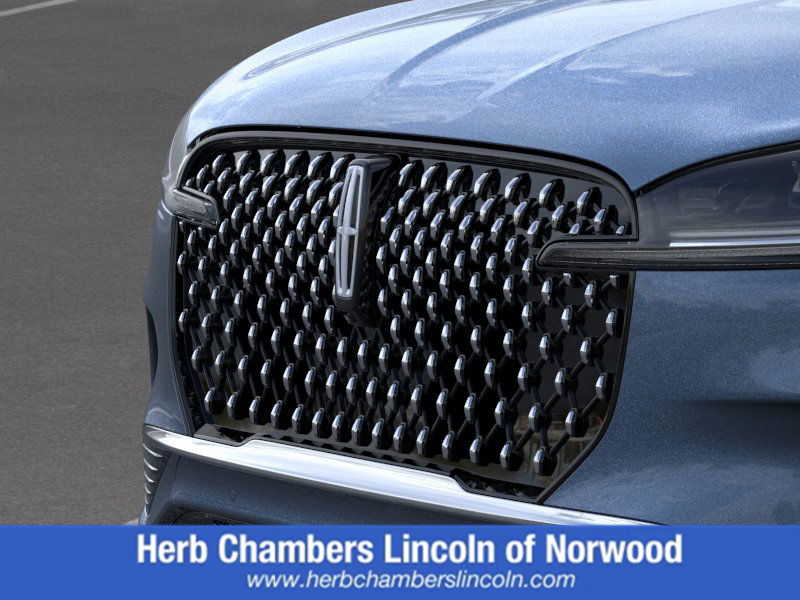 new 2025 Lincoln Aviator car, priced at $90,100