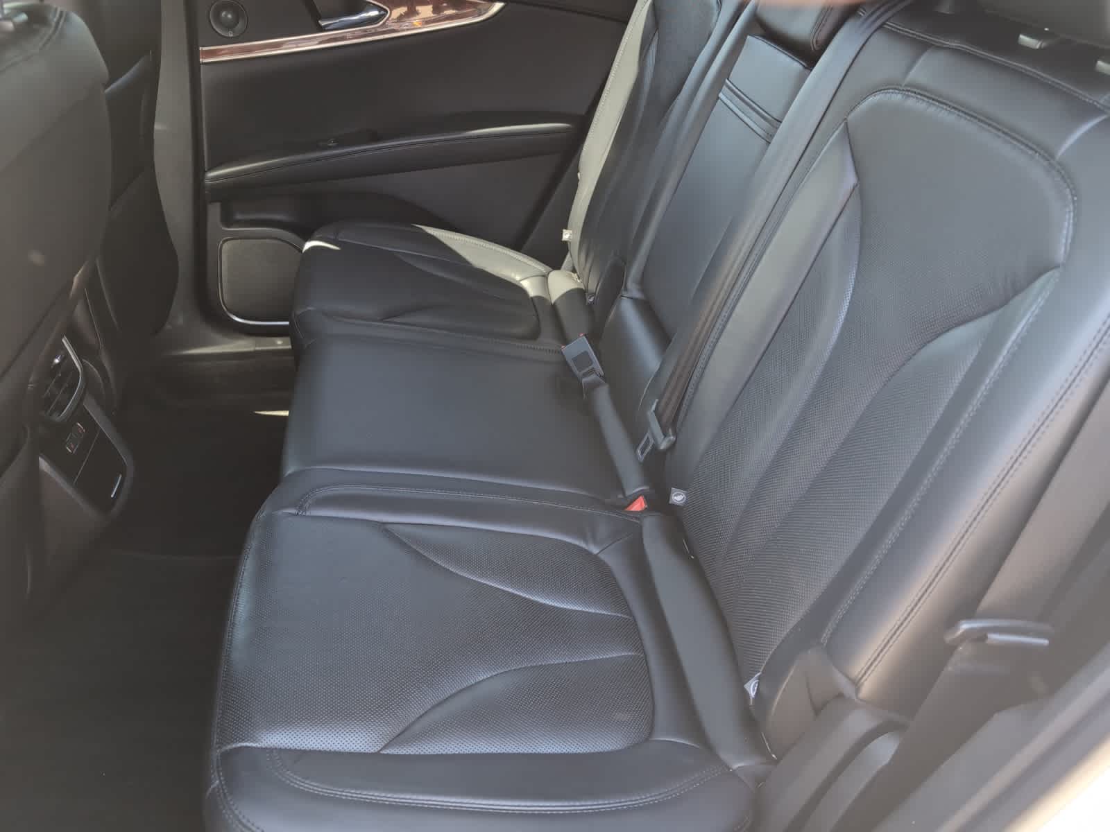 used 2020 Lincoln Nautilus car, priced at $30,998