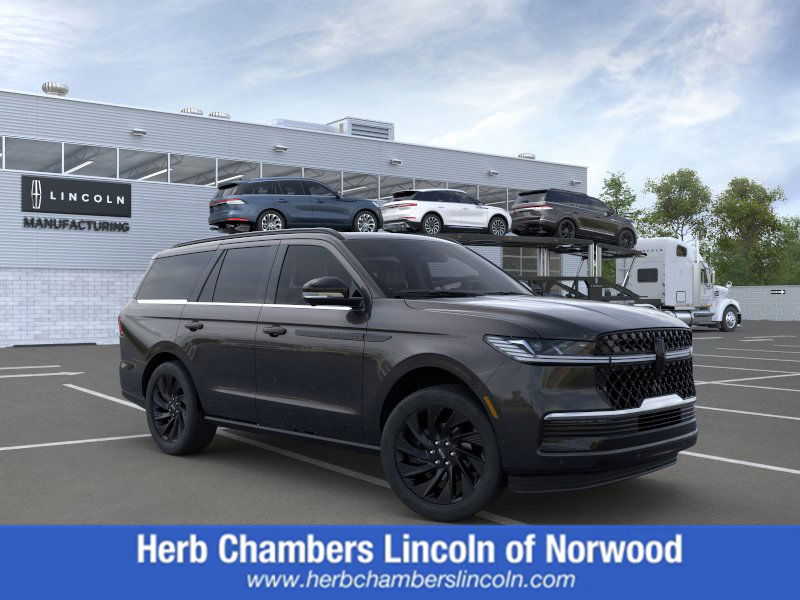 new 2025 Lincoln Navigator car, priced at $108,555