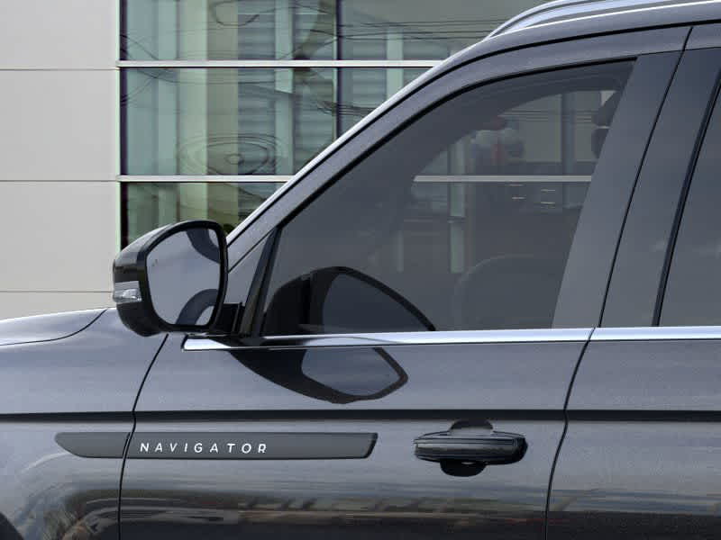 new 2025 Lincoln Navigator car, priced at $118,735
